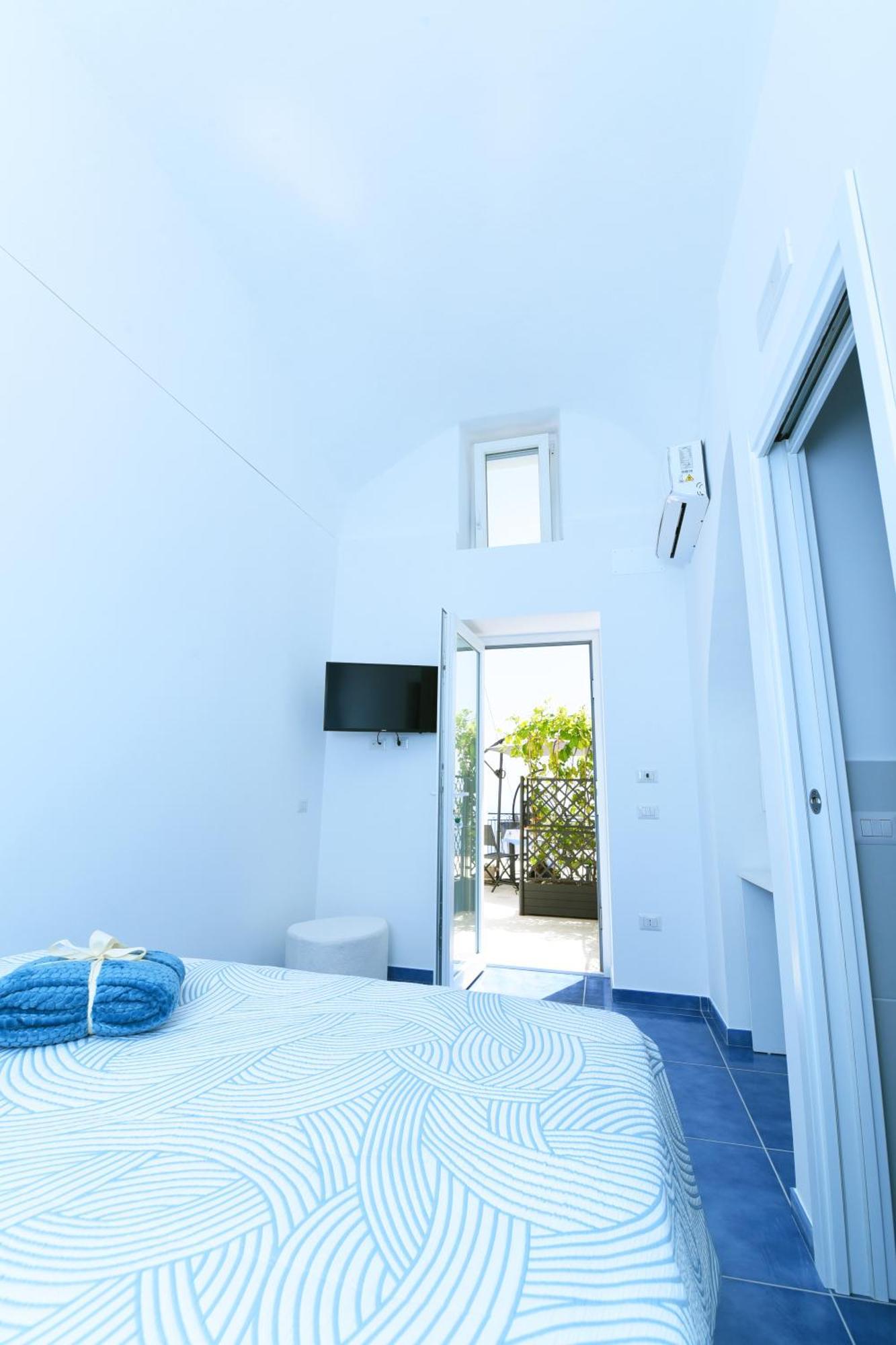 B&B Blue View Furore Exterior photo